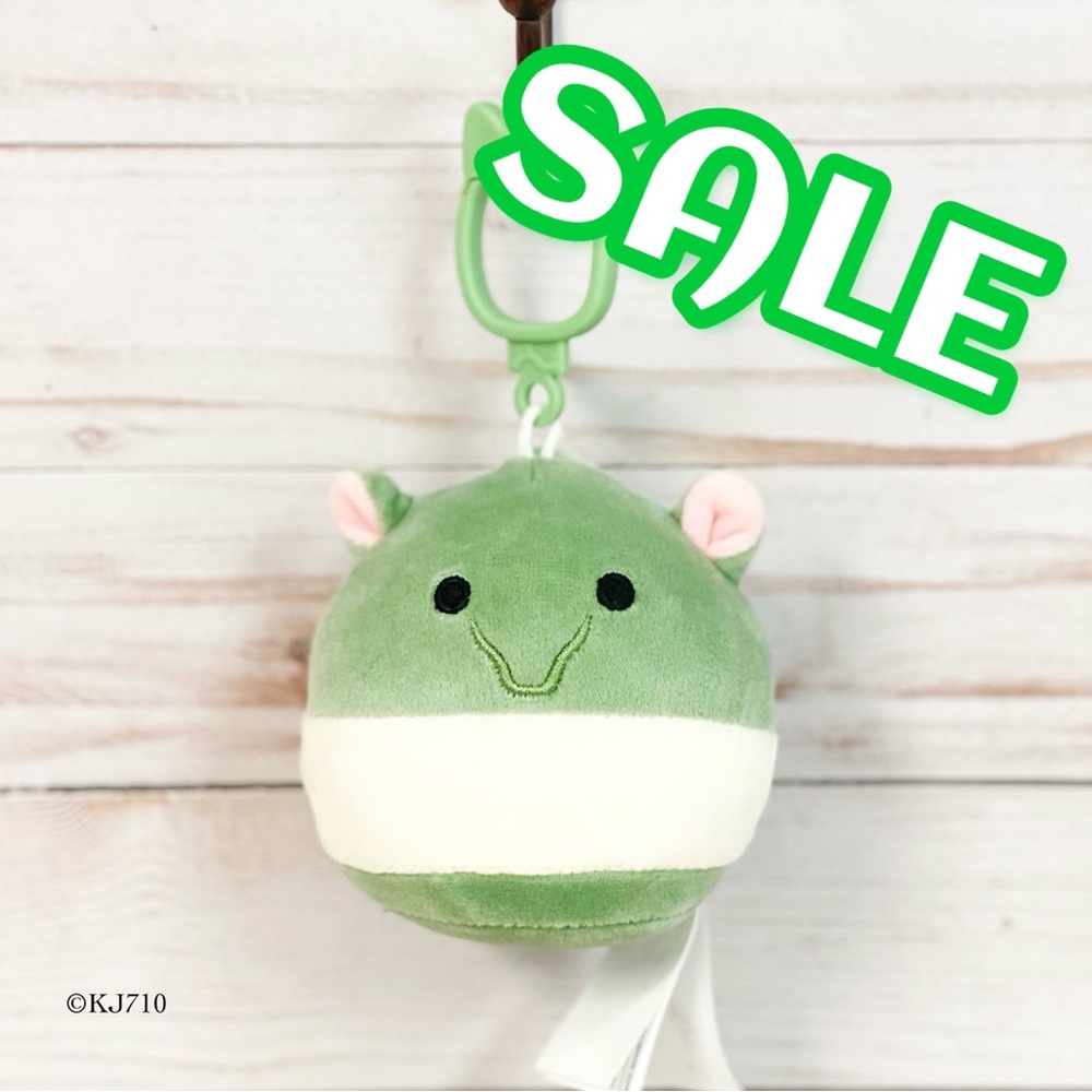 ‼️CLEARANCE SALE‼️ 🆕Squishmallow Gerald the Green Tapir Clip On Keychain BNWT
